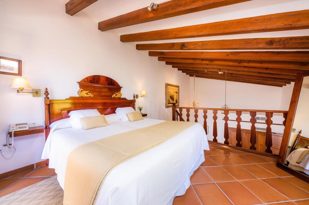 Ca's Curial - - Adults Only Farm stay *