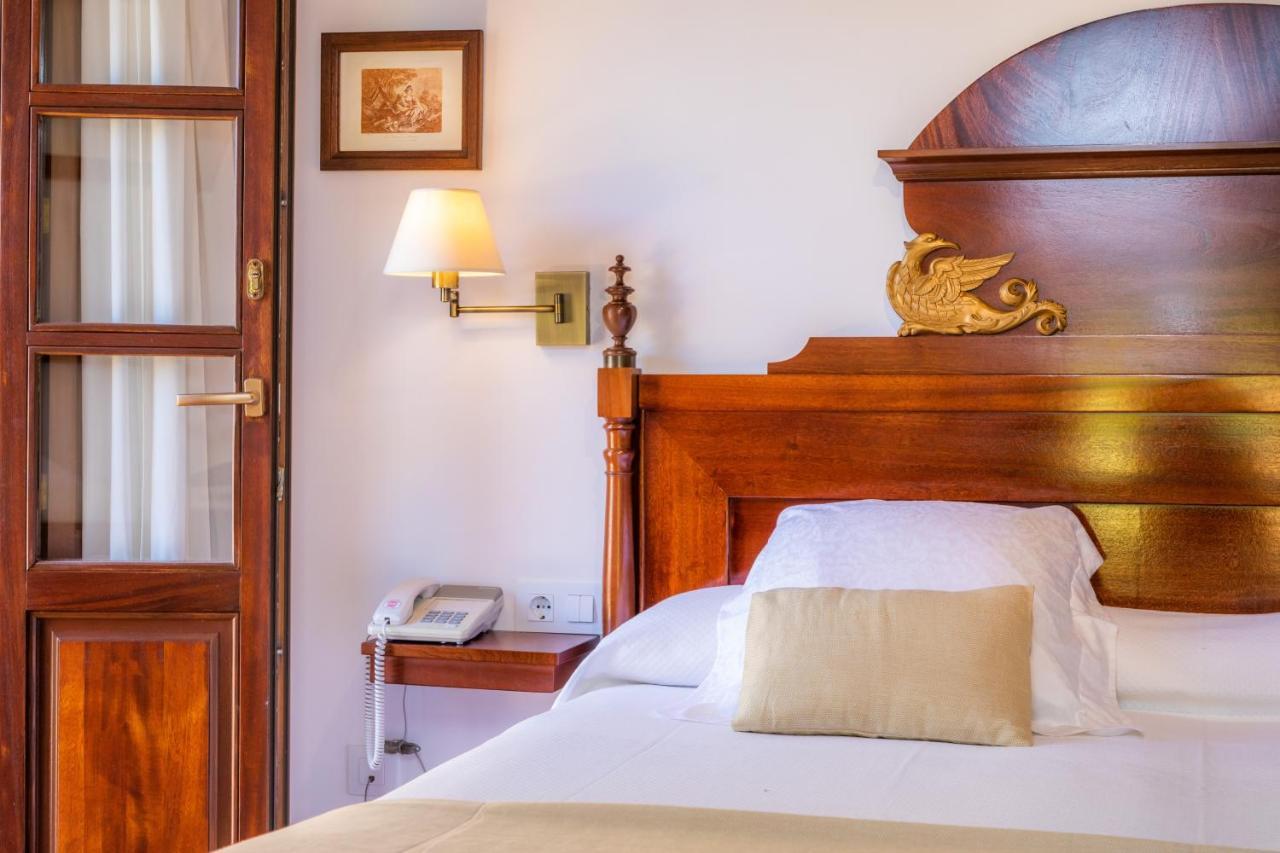 Ca's Curial - - Adults Only Farm stay