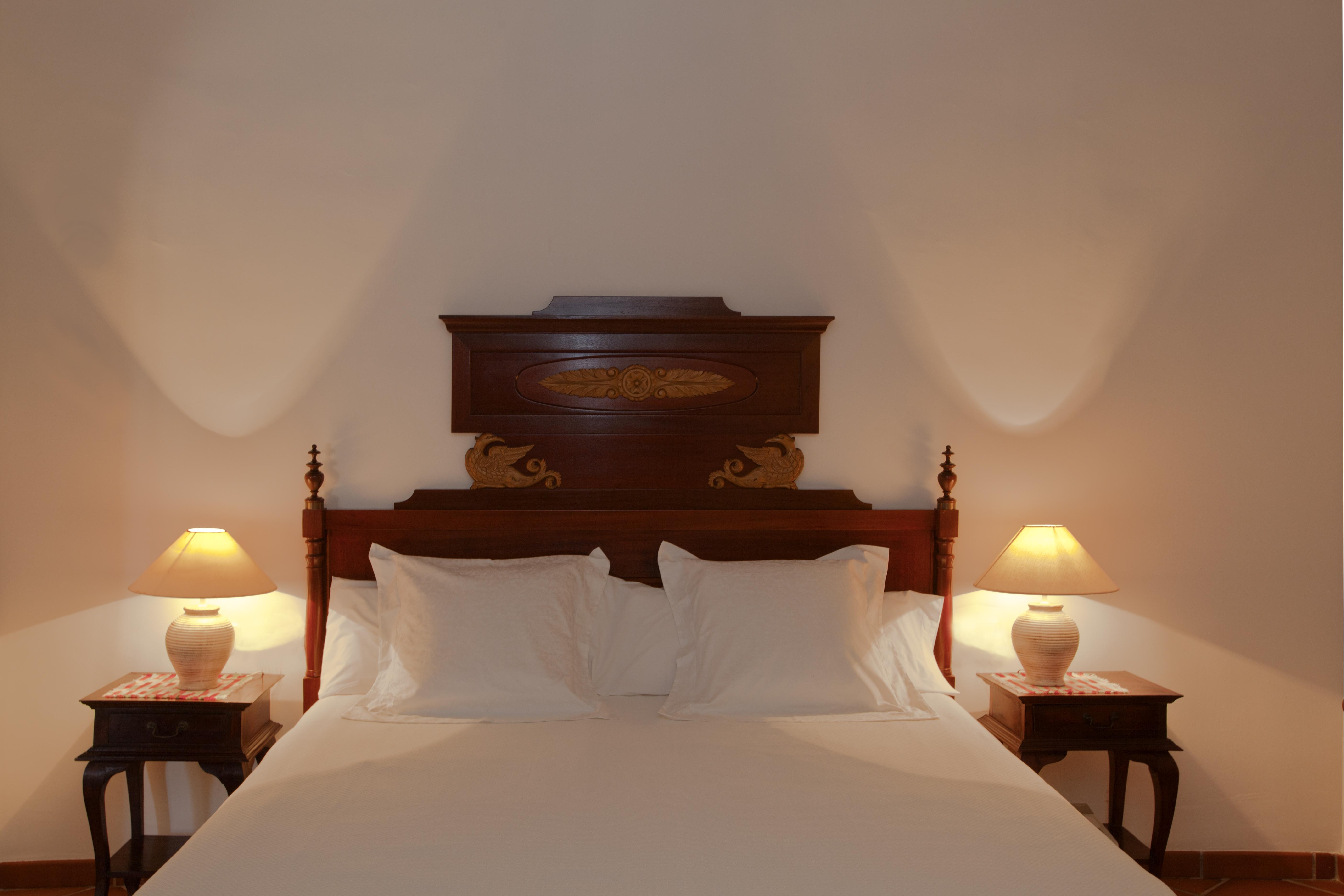 Ca's Curial - - Adults Only * Soller